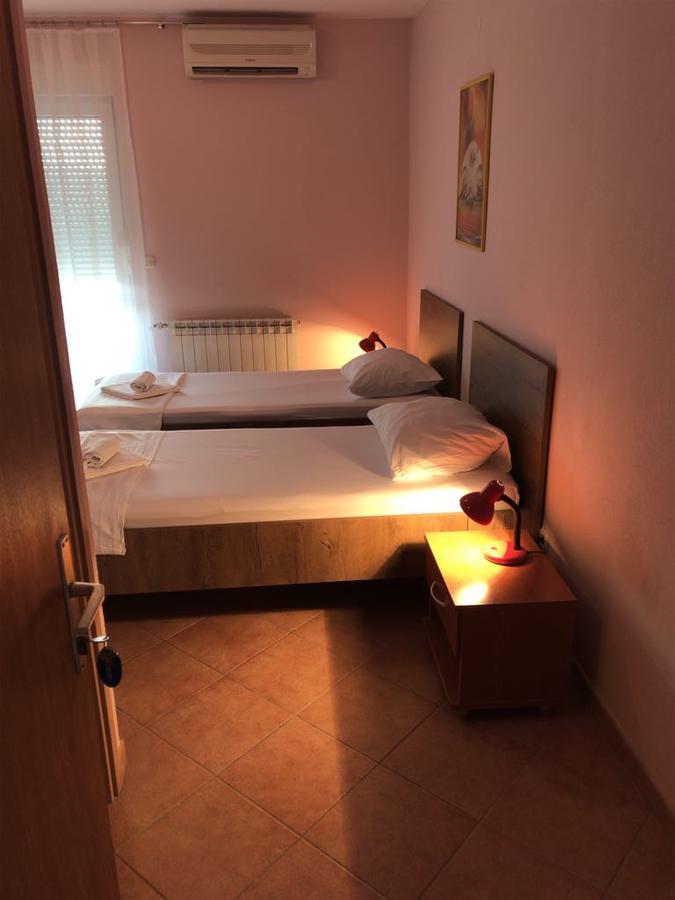 Guest House Ivo Stobreč Buitenkant foto
